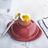 Керамично гювече с поставка за яйце Emile Henry Egg Nest - цвят червен thumbnail