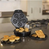 Тостер за гофрети, вафли и понички Russell Hobbs Fiesta 24620-56 thumbnail