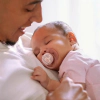Комплект от 2 броя ортодонтични залъгалки Philips AVENT SCF091/09 Ultra Soft в кутия за стерилизиране, 0-6 м thumbnail