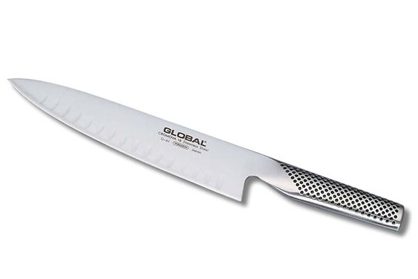 Нож на готвача с шлици Global 20 см