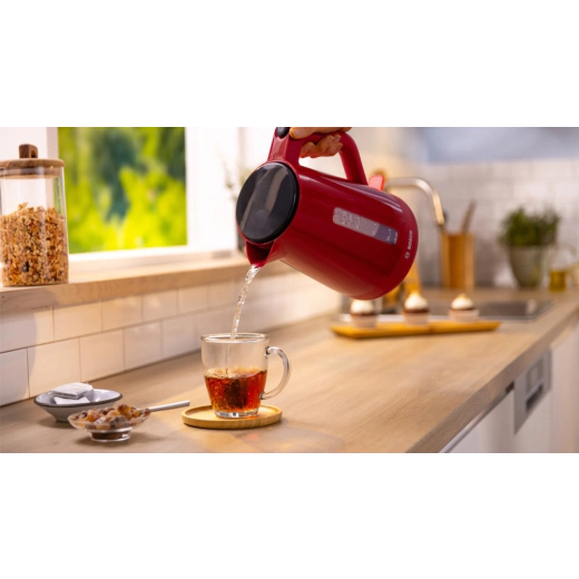 Електрическа кана Bosch TWK1M124, 2400 W - червена