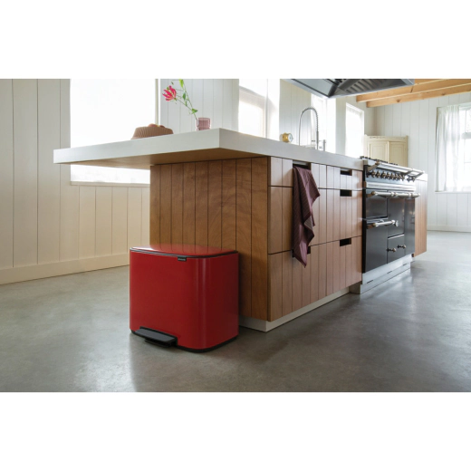 Кош за смет Brabantia Bo Pedal Passion Red, 11 + 23 л