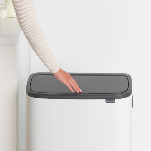 Кош за смет Brabantia Bo Touch White, 2 х 30 л