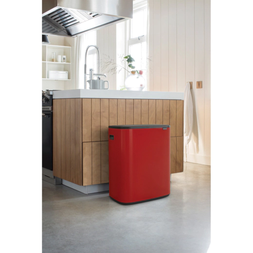 Кош за смет Brabantia Bo Touch Passion Red, 60 л