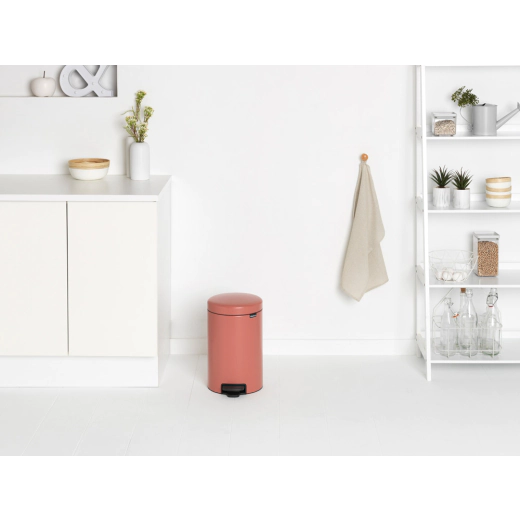 Кош за смет Brabantia NewIcon Pedal Terracotta Pink, 12 л