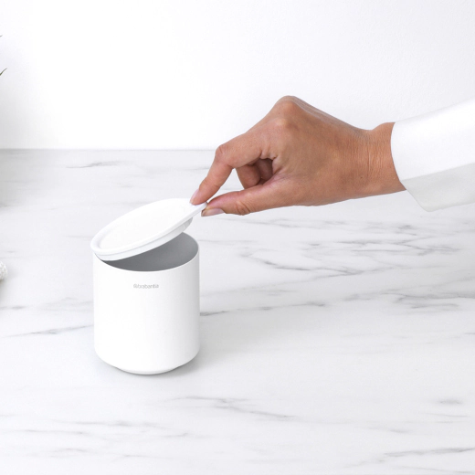 Кутия за аксесоари за баня Brabantia MindSet Mineral Fresh White
