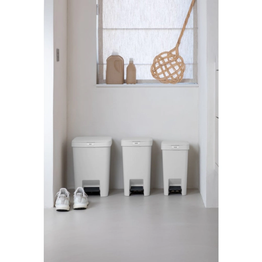 Кош за смет с педал Brabantia StepUp 10L - Light Grey