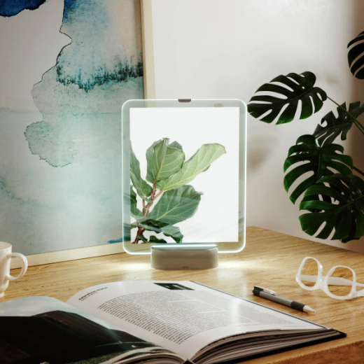 Рамка за снимки с LED светлина Umbra Glo, 20/25 см