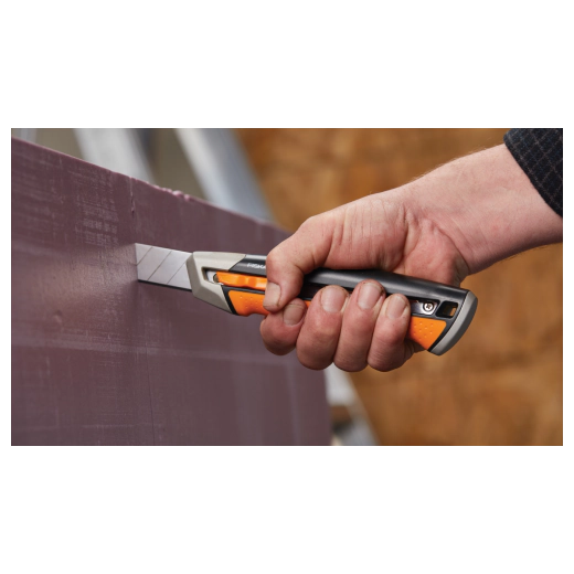 Универсален макетен нож Fiskars CarbonMax 25mm