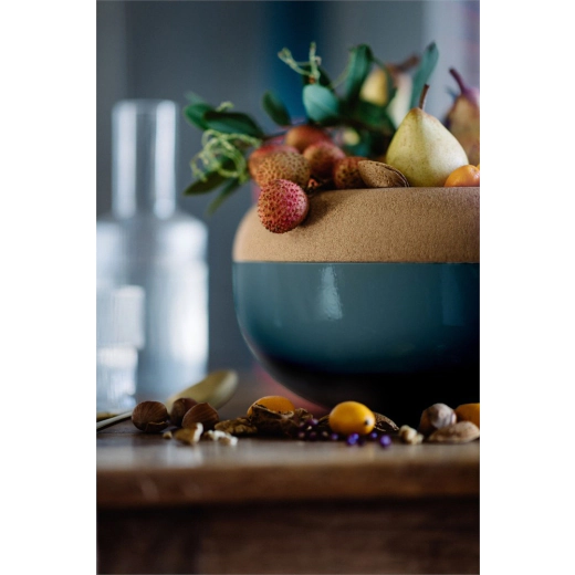 Керамична купа / фруктиера с корков капак Emile Henry Large Storage Bowl 36 см - цвят синьо-зелен