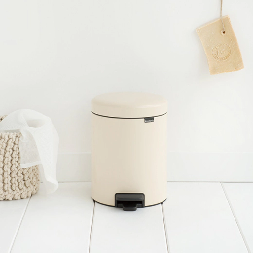 Кош за смет с педал Brabantia NewIcon Almond, 5 л