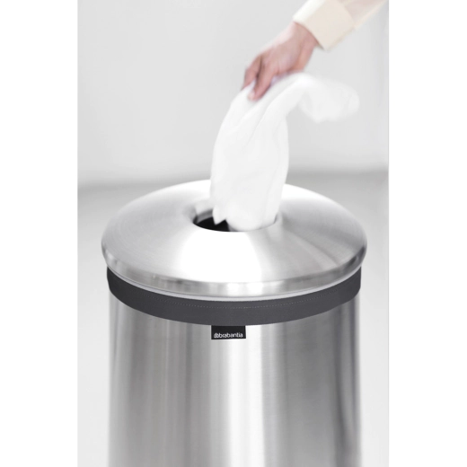 Кош за пране с метален капак Brabantia Brilliant Steel, 60 л