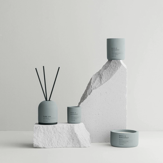 Ароматна свещ Blomus Fraga - аромат Basil & Bergamot, L размер