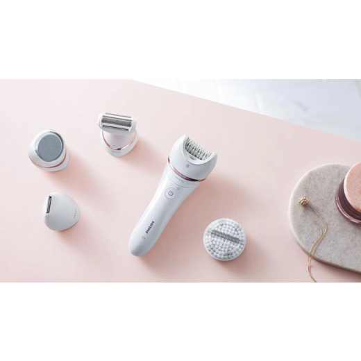 Епилатор Philips Series 8000, 2 степени, 9 приставки, бял