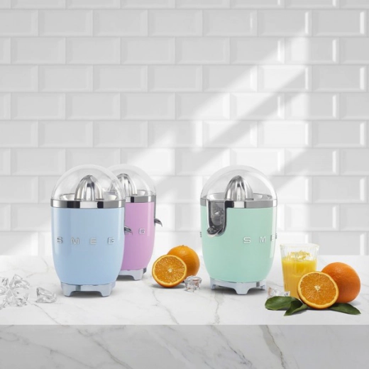 Цитруспреса Smeg 50's Style - розов